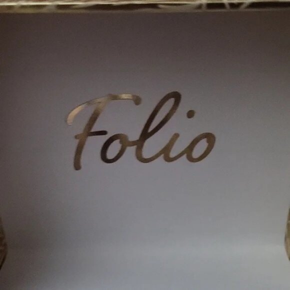 NWOT Folio Watch with Four Bracelets Gift Set - Picture 3 of 6